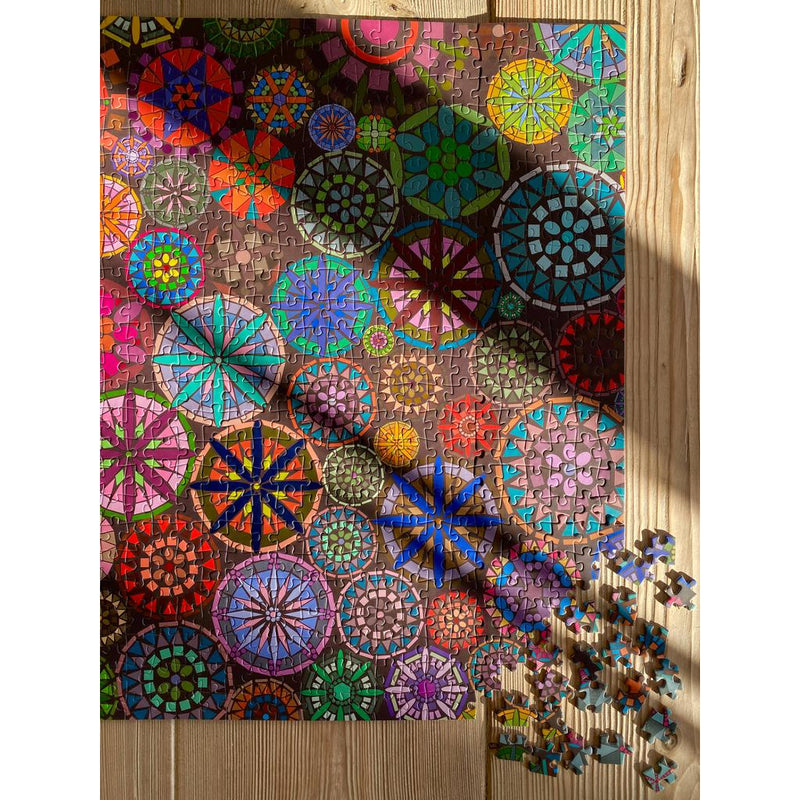 Mosaic Studio 1000 piece jigsaw puzzle-Puslespill-Penny Puzzle-Kvalitetstid AS